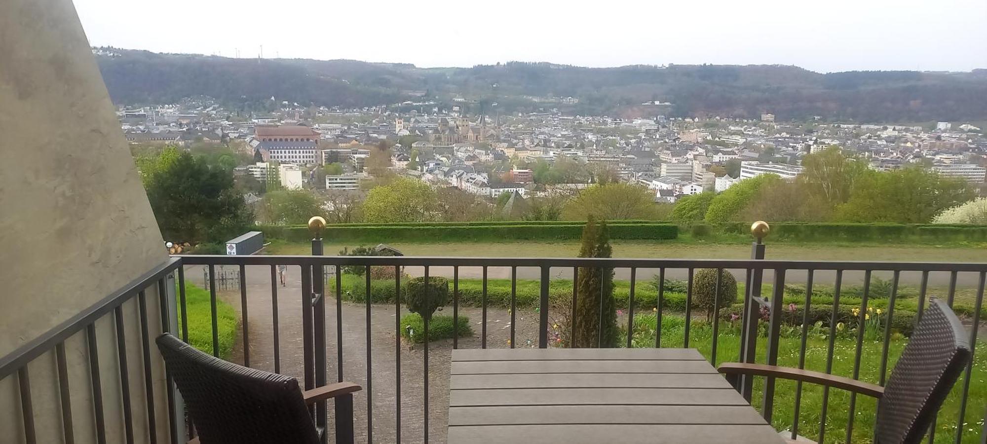 Ferienwohnungen Petrisberg トリーア 部屋 写真